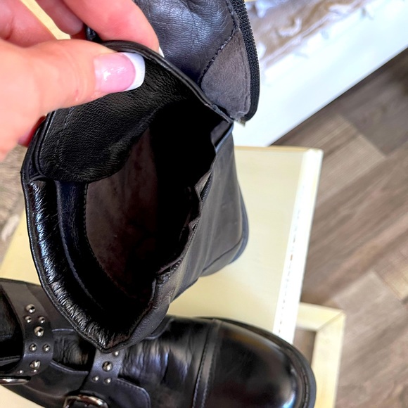 Gorgeous black super soft black leather boots! - Picture 7 of 7